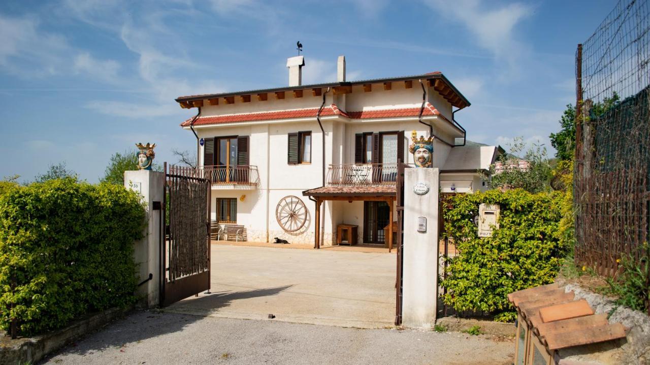 L'Arcadia Bed & Breakfast Giffoni Sei Casali Bagian luar foto